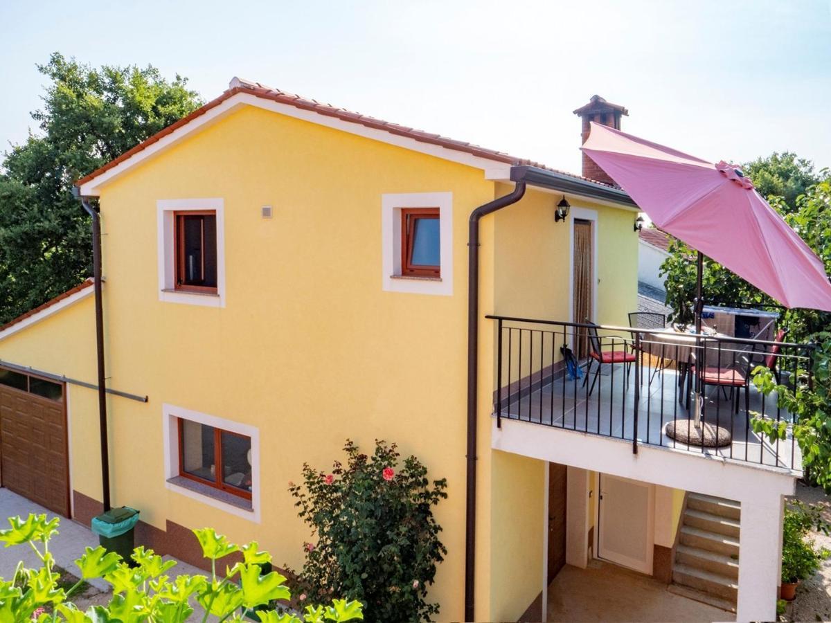 Studio Apartment Gianni Vižinada Eksteriør billede